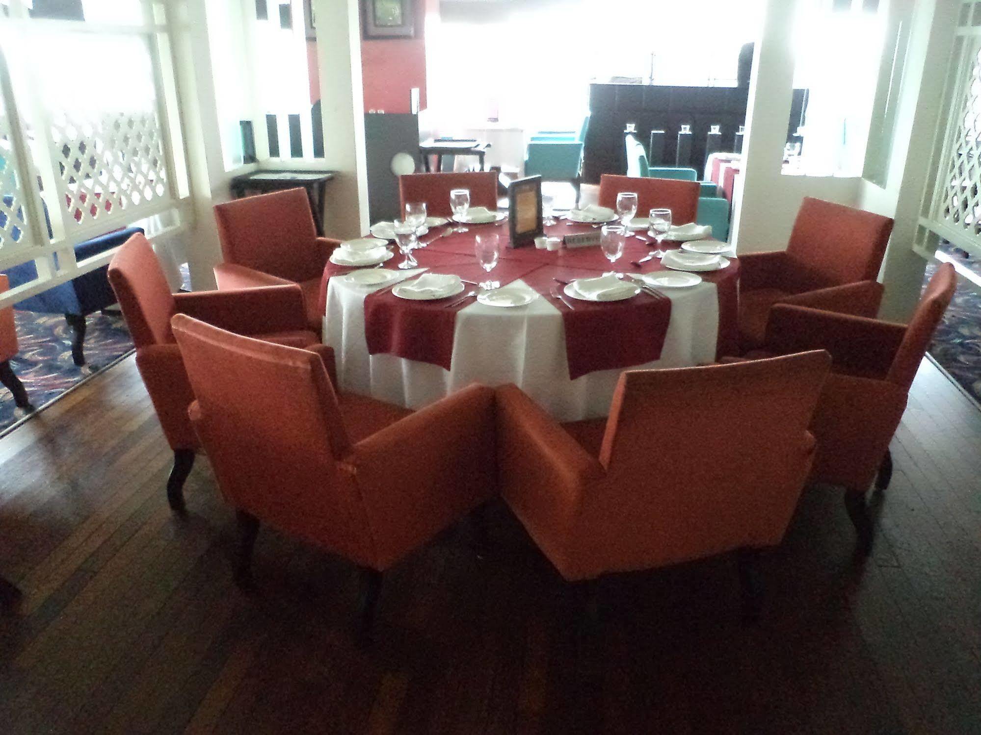 Inn Riviera Джаму Екстериор снимка